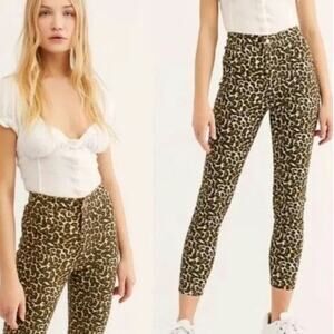 Free People Leopard Cheetah Size 24 Skinny Jeans